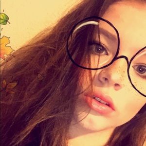 Meet your Posher, Kassidy